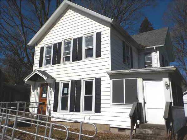 $65,000 | 58 Chapel Street, Mount Morris, NY 14510