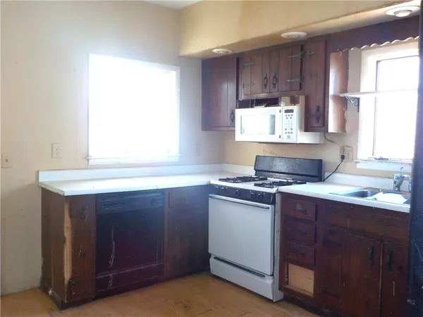 $65,000 | 58 Chapel Street, Mount Morris, NY 14510