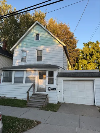 $1,200 | 60 Ely Street, Unit 1, Binghamton, NY 13904
