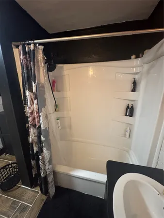 $1,200 | 60 Ely Street, Unit 1, Binghamton, NY 13904
