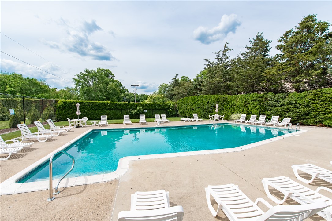 196 Old River Road, Unit 3B EAST Lincoln, RI 02865 - Photo 5 of 28