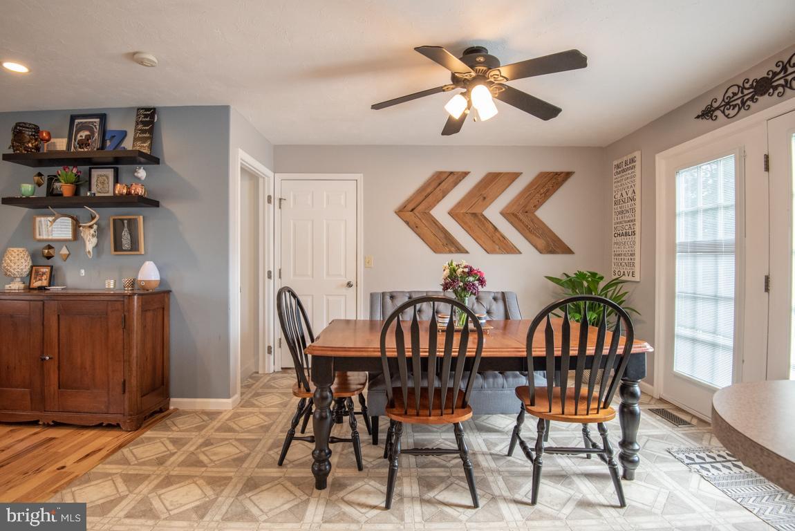 312 North New Street Lititz, PA 17543 - Photo 13 of 42 Dining
