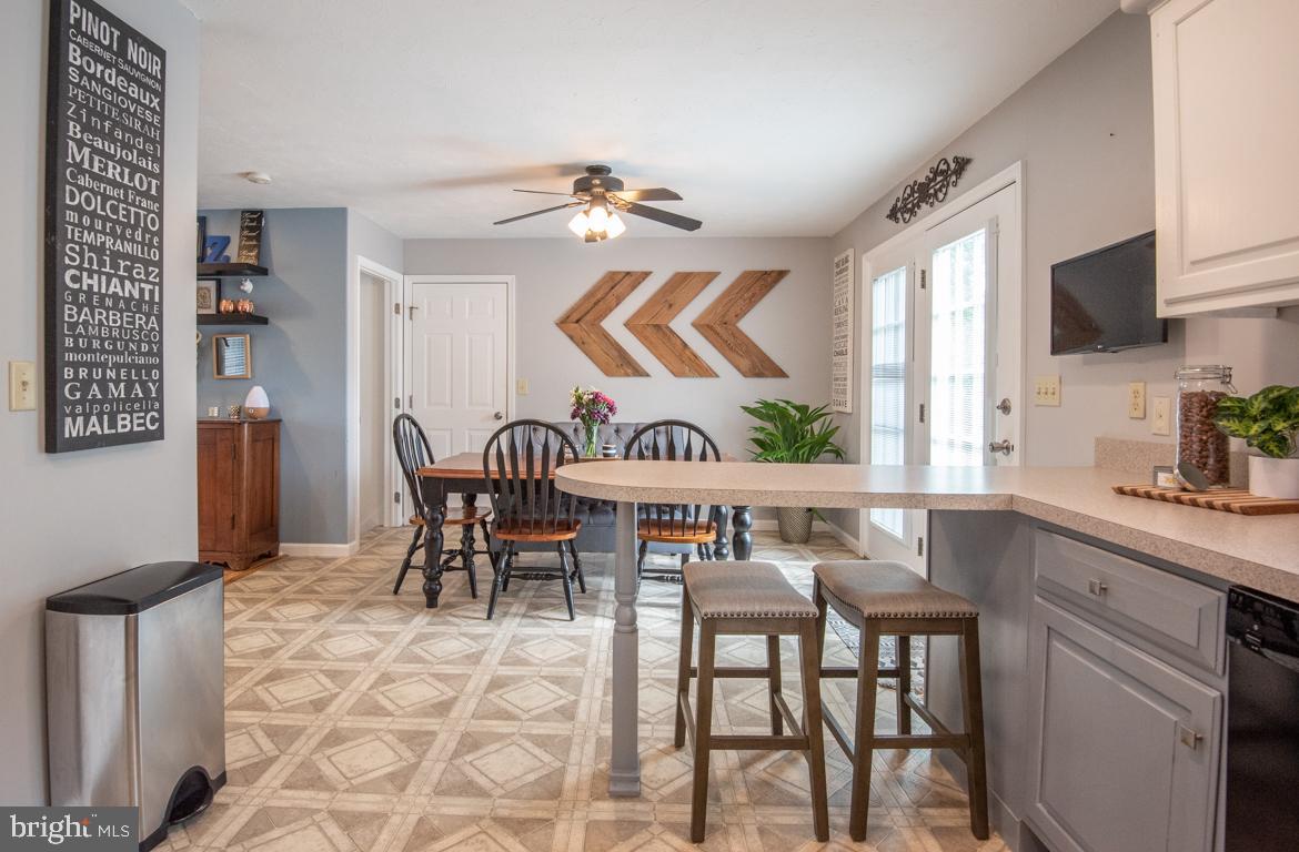 312 North New Street Lititz, PA 17543 - Photo 14 of 42 Dining