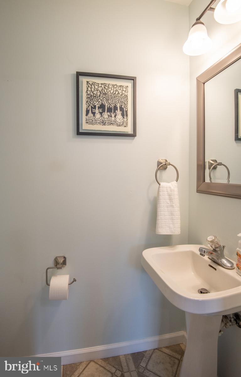 312 North New Street Lititz, PA 17543 - Photo 19 of 42 Powder Room
