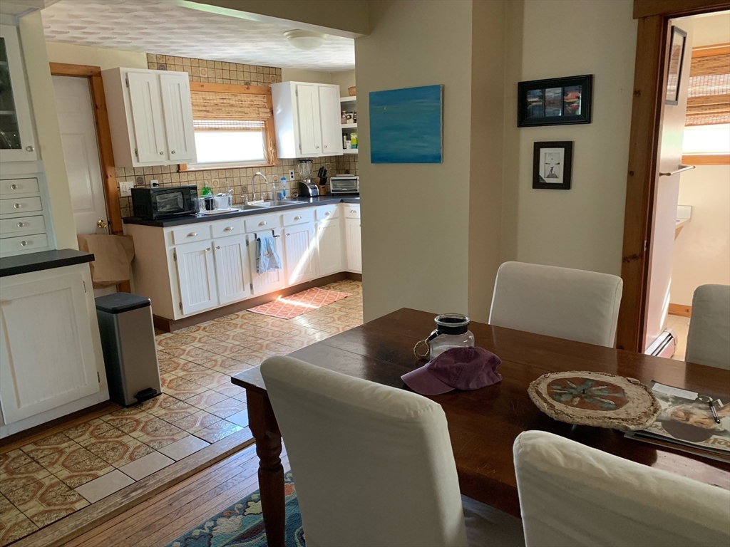 140 Riverbank Road Northampton, MA 01060 - Photo 32 of 37