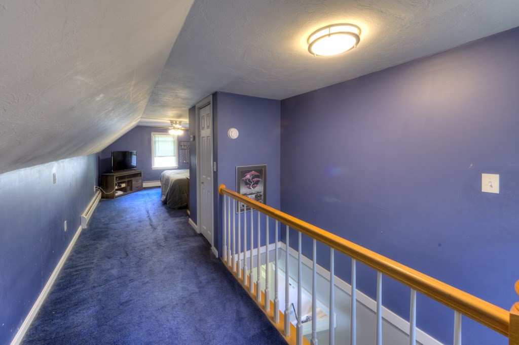 10 Ridgewood Road Worcester, MA 01606 - Photo 24 of 38
