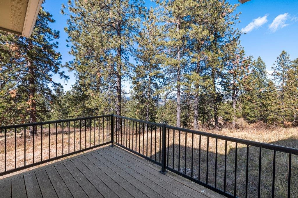 15709 East Ridgecrest Lane Mead, WA 99021 - Photo 19 of 43