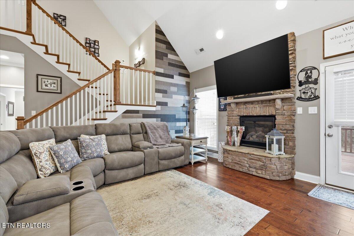 13016 Renaissance Lane Knoxville, TN 37934 - Photo 2 of 28 11-016_7K9A4975