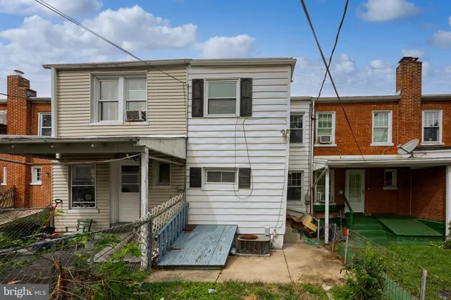 $234,900 | 654 New Holland Avenue, Lancaster, PA 17602