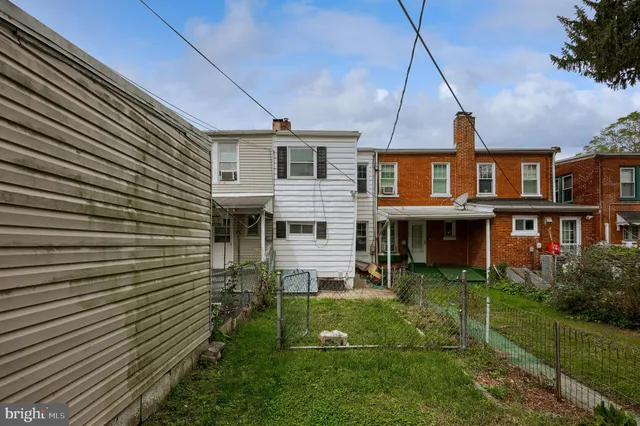 $234,900 | 654 New Holland Avenue, Lancaster, PA 17602