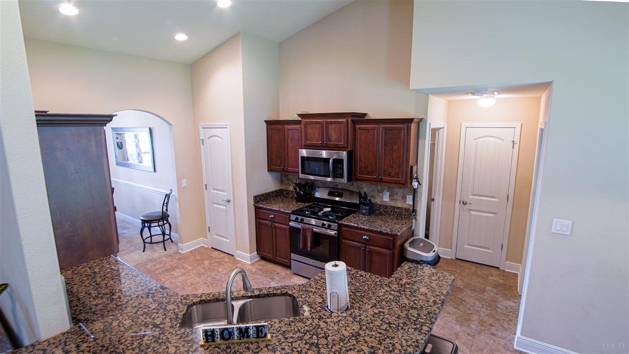 979 Perdido Road Cantonment, FL 32533 - Photo 13 of 49
