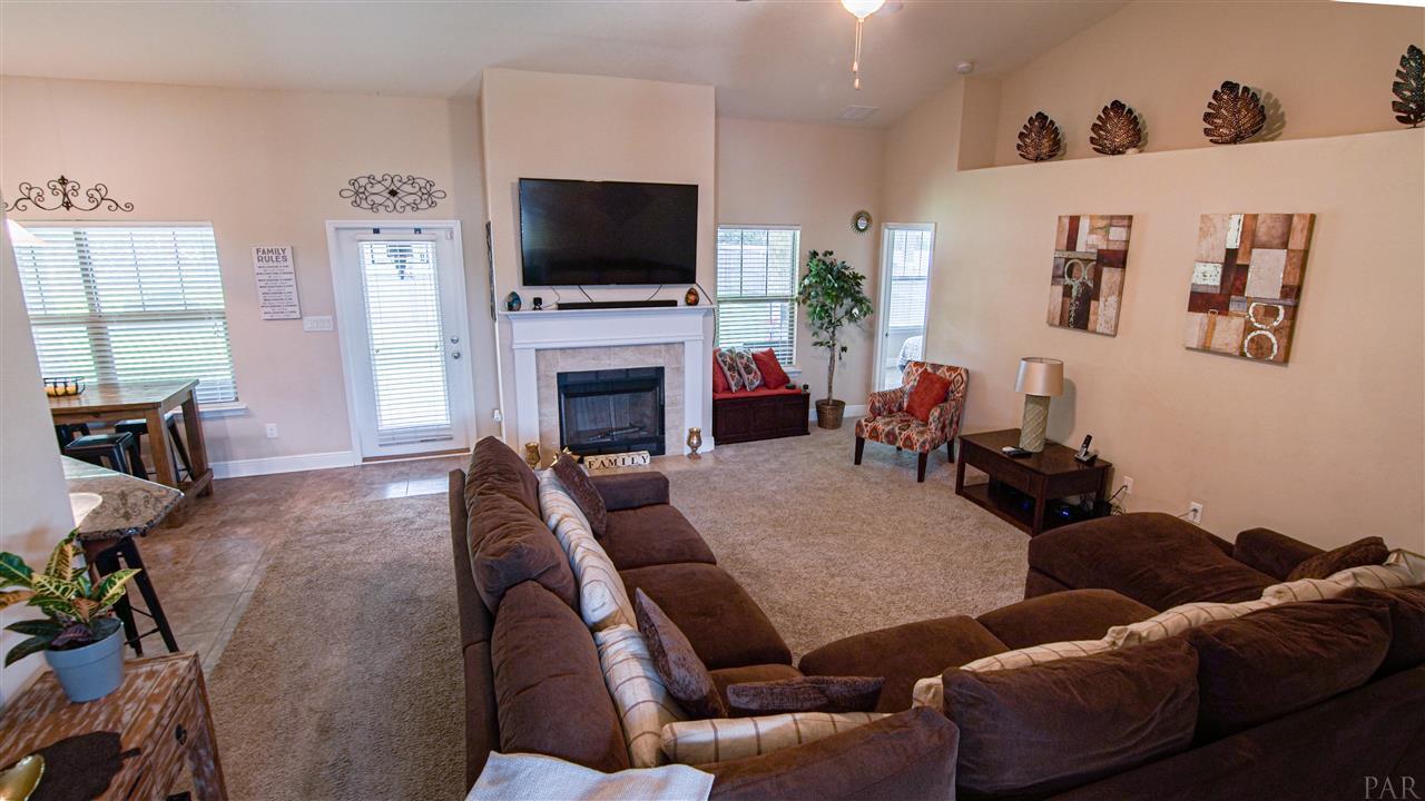 979 Perdido Road Cantonment, FL 32533 - Photo 6 of 49