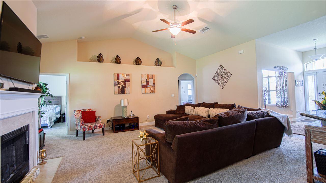 979 Perdido Road Cantonment, FL 32533 - Photo 8 of 49
