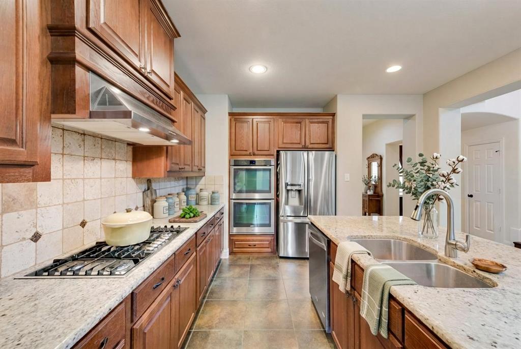 1036 Knoxbridge Road Forney, TX 75126 - Photo 7 of 32