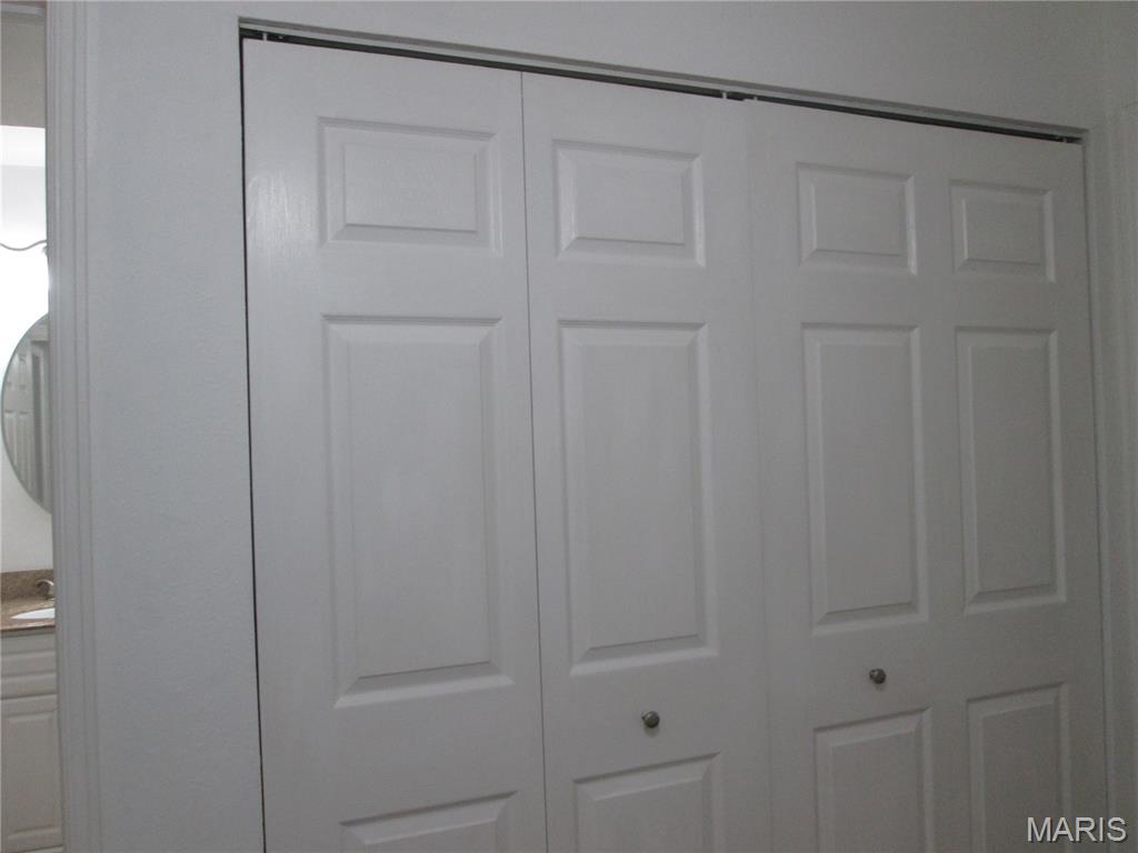 1210 Wicklow Road, Unit L Ballwin, MO 63021 - Photo 14 of 17