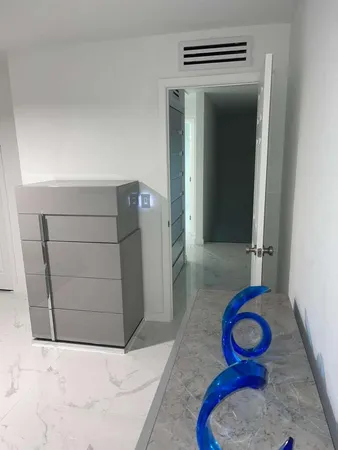 $3,400 | 219 Northeast 159th Street, Miami, FL 33162