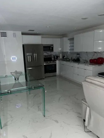 $3,400 | 219 Northeast 159th Street, Miami, FL 33162