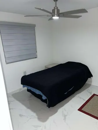 $3,400 | 219 Northeast 159th Street, Miami, FL 33162