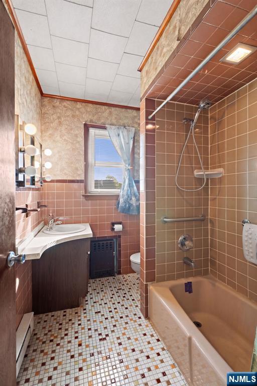 420 Rutherford Avenue Lyndhurst, NJ 07071 - Photo 14 of 23 Gallery Image 14