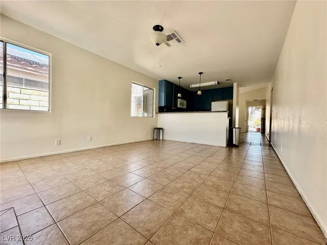 $1,820 | 7385 Coffeyville Avenue, Las Vegas, NV 89147
