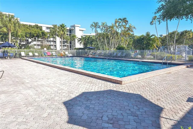 $153,000 | 2661 South Course Drive, Unit 707, Pompano Beach, FL 33069