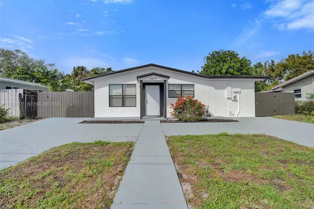 $3,100 | 1960 Southwest 68th Way, Miramar, FL 33023