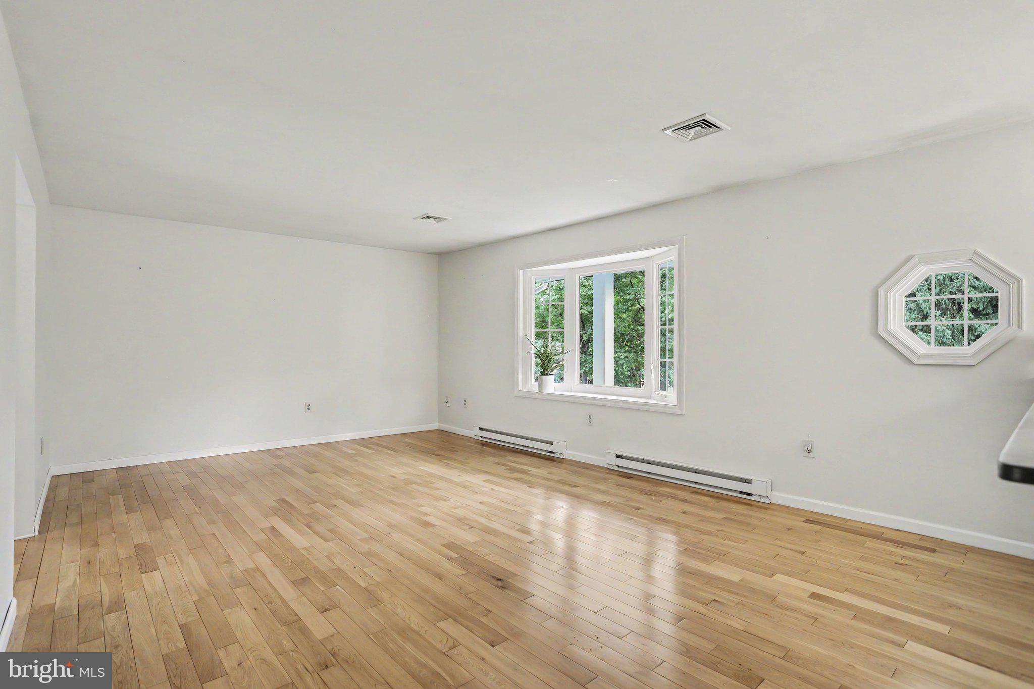 476 Old Stage Road Lewisberry, PA 17339 - Photo 12 of 40 Gallery Image 12