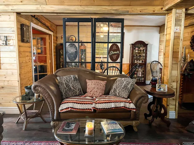 $675,000 | 621 Freeman Avenue, Encampment, WY 82325