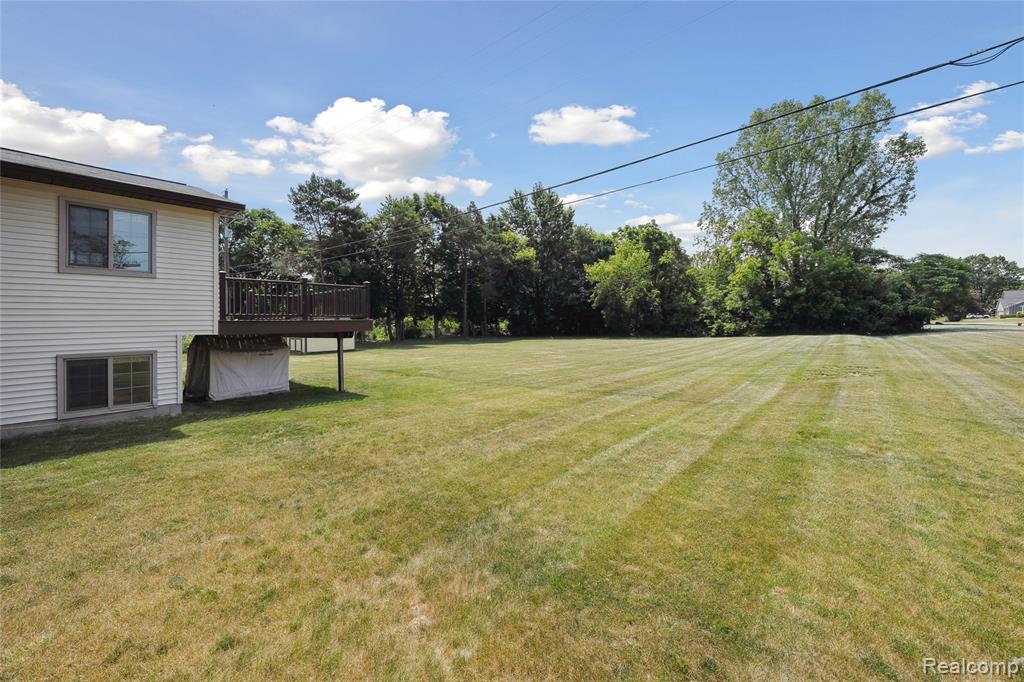 3395 West Maple Road Wixom, MI 48393 - Photo 35 of 50