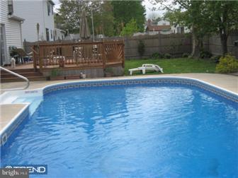 16 Midwood Road Marlton, NJ 08053 - Photo 10 of 11 Exterior Back