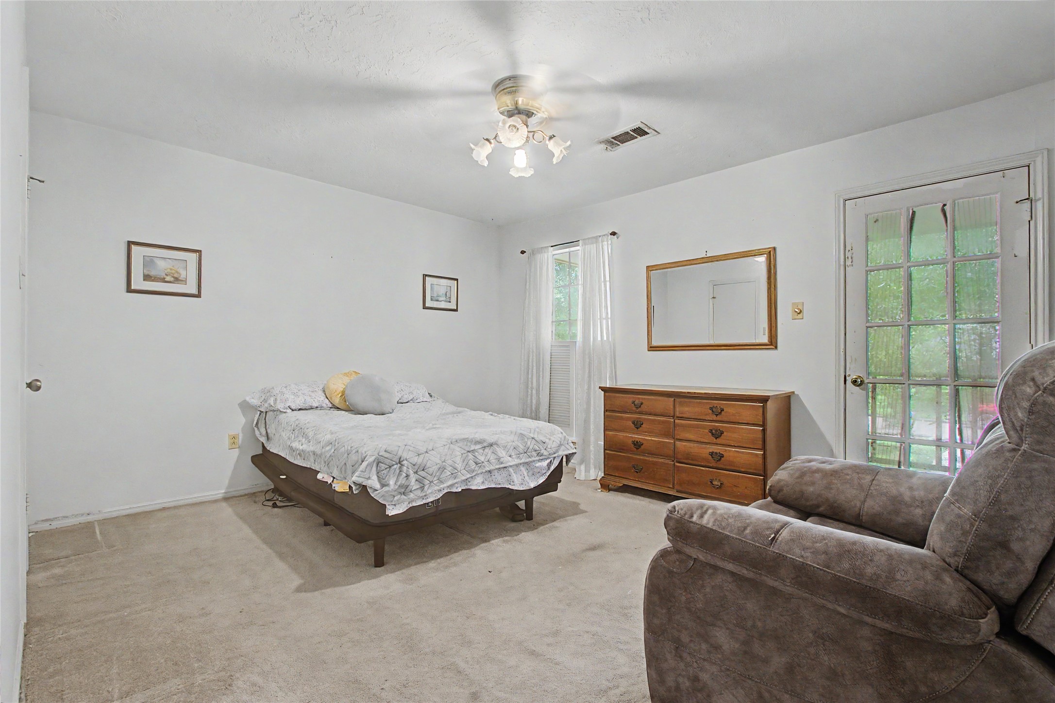 24215 Norchester Way Spring, TX 77389 - Photo 17 of 25 Upstairs Bedroom