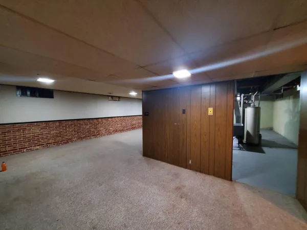 $1,550 | 4052 North 85th Street, Unit LOWR, Milwaukee, WI 53222