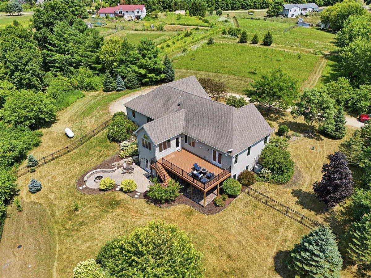 W6832 Farmers Grove Road Monticello, WI 53570 - Photo 48 of 57 Gallery Image 48
