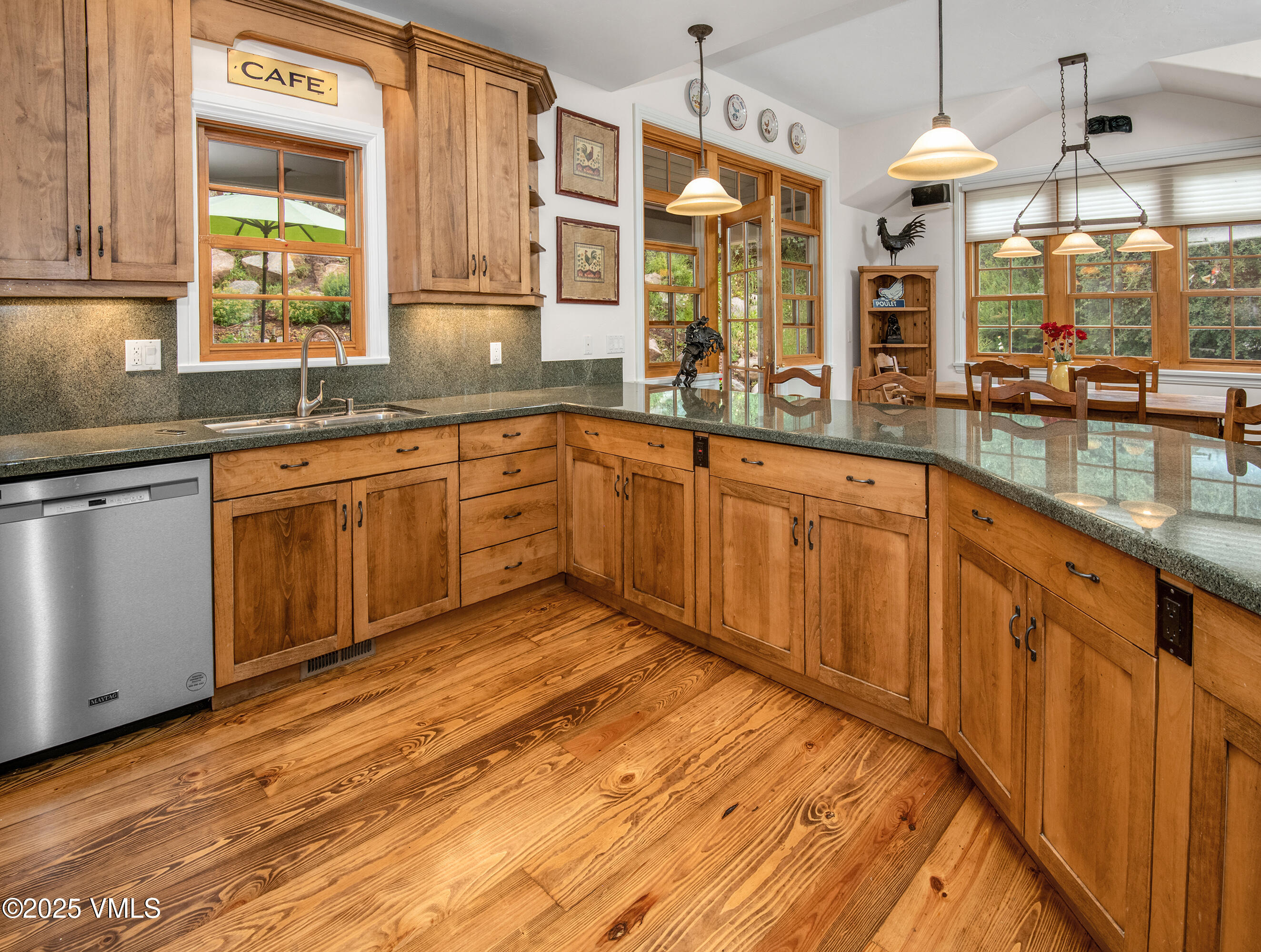 65 Spring Creek Court Edwards, CO 81632 - Photo 10 of 35 65-Spring-Ct_12