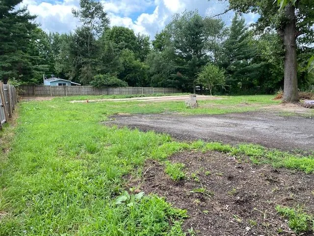 $49,900 | 1240 East Hickory Road, Battle Creek, MI 49017