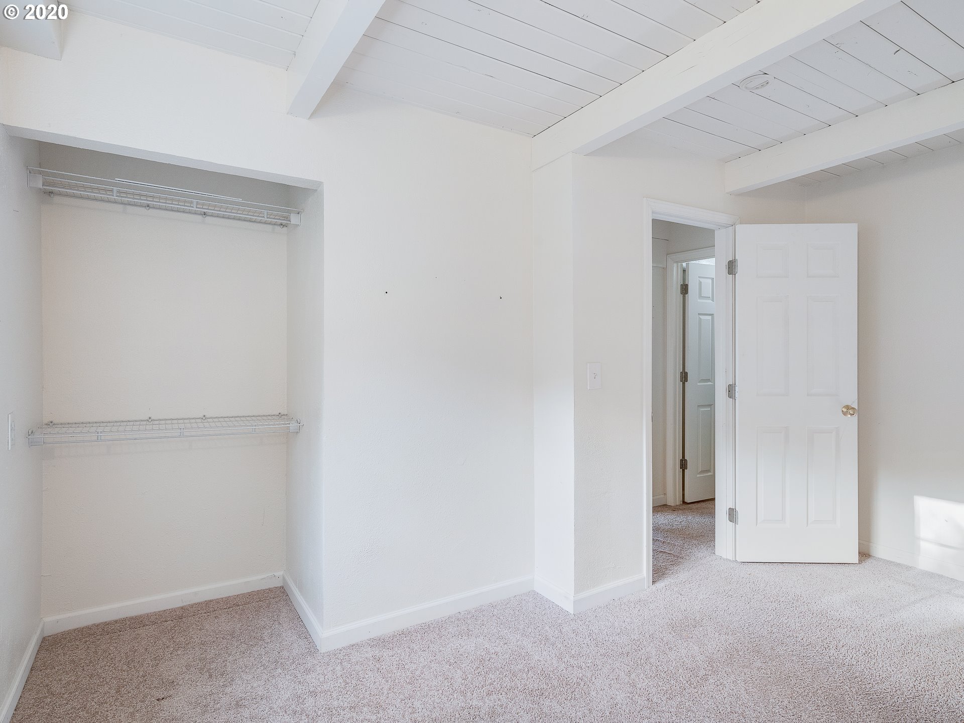 17809 Oatfield Road Gladstone, OR 97027 - Photo 13 of 30 Gallery Image 13