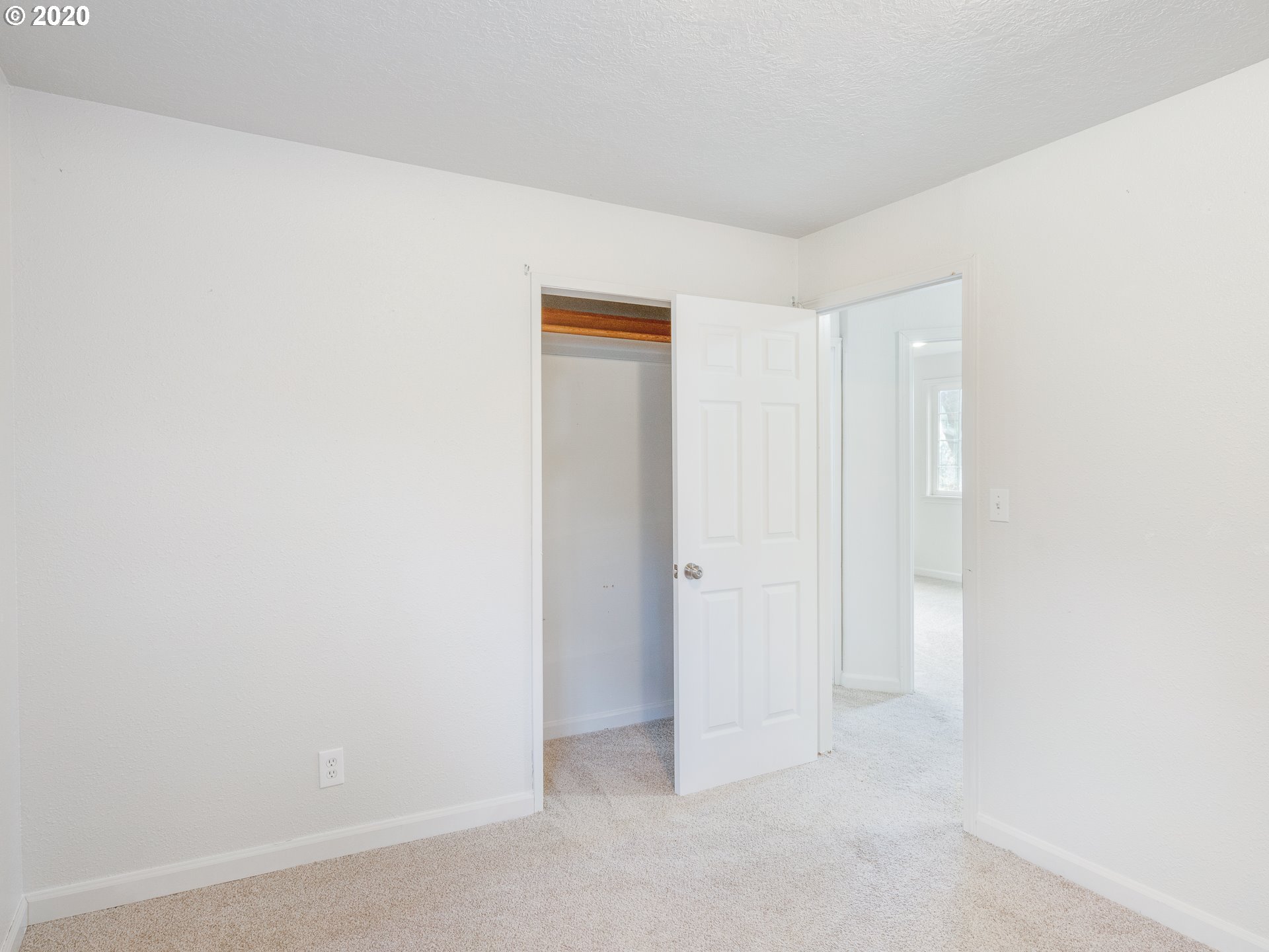 17809 Oatfield Road Gladstone, OR 97027 - Photo 21 of 30 Gallery Image 21