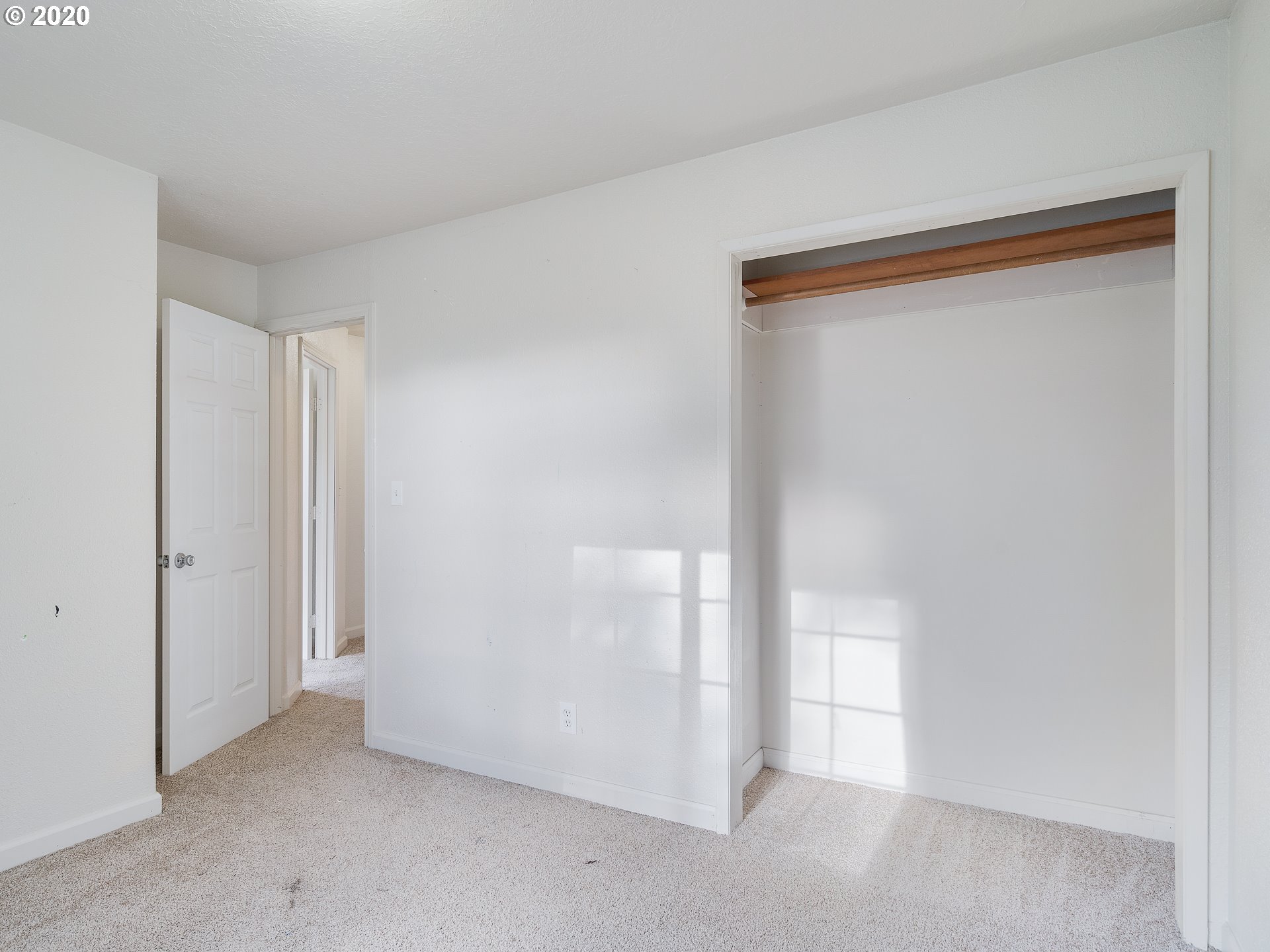 17809 Oatfield Road Gladstone, OR 97027 - Photo 23 of 30 Gallery Image 23