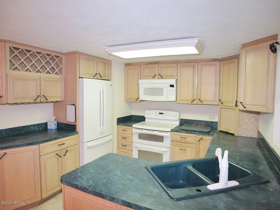 3451 Capper Road Jacksonville, FL 32218 - Photo 6 of 40 Kitchen View 2