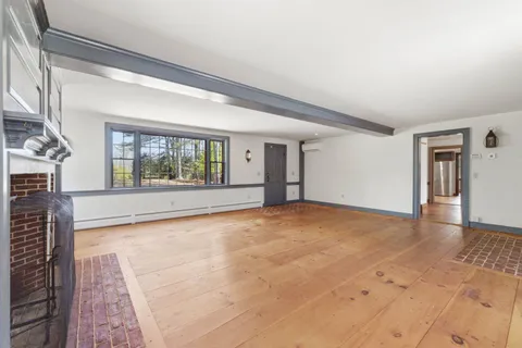$899,000 | 29 Kona Farm Road, Moultonborough, NH 03254