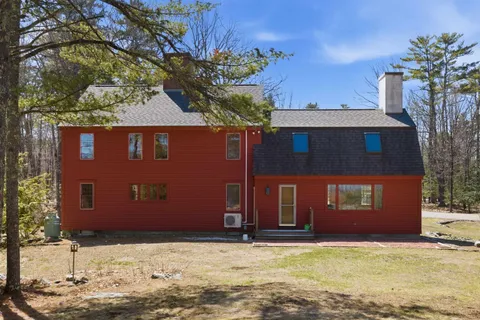 $899,000 | 29 Kona Farm Road, Moultonborough, NH 03254