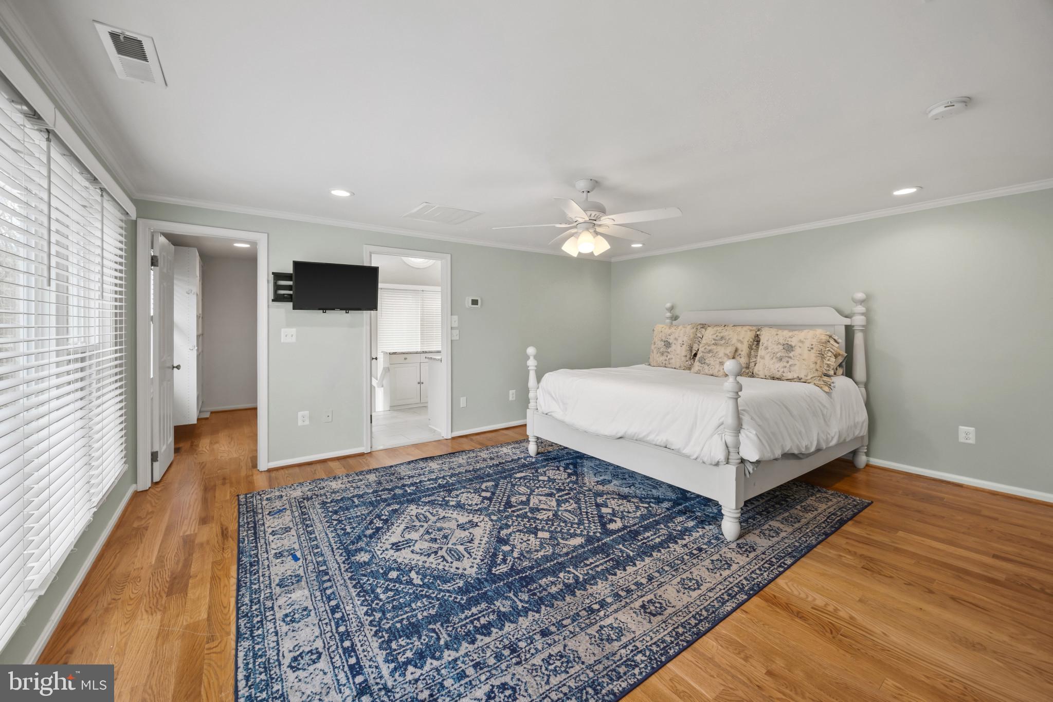 3484 Olympia Road Davidsonville, MD 21035 - Photo 21 of 43 Primary bedroom with ensuite