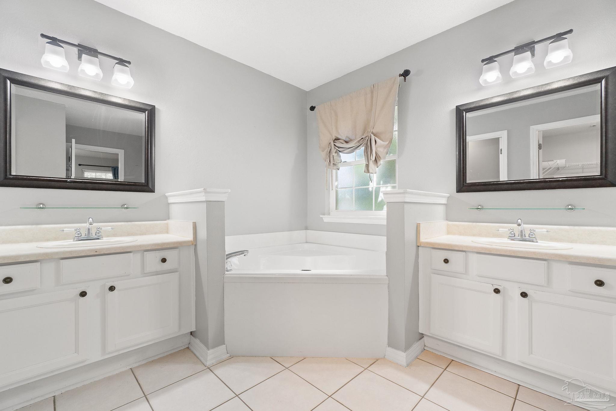 7051 Raburn Road Pensacola, FL 32526 - Photo 23 of 29 Gallery Image 23
