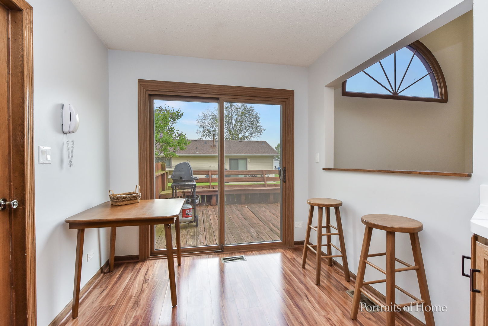 1920 Howe Lane Hanover Park, IL 60133 - Photo 14 of 25 a view of a livingroom with furniture and window