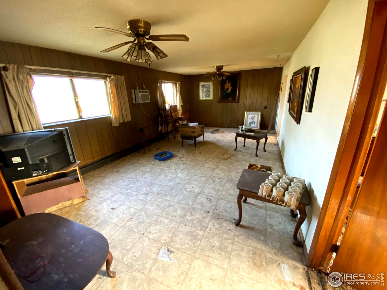294 Howell Street Vona, CO 80861 - Photo 3 of 7 a living room with furniture and a flat screen tv