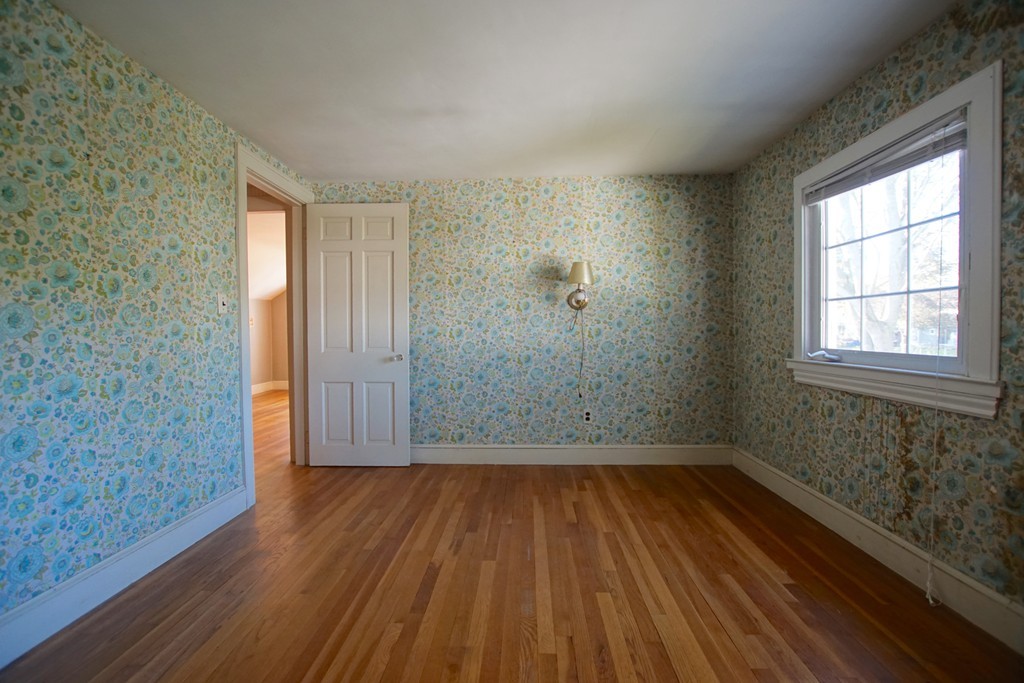 11 Puritan Road Danvers, MA 01923 - Photo 18 of 26 Gallery Image 18