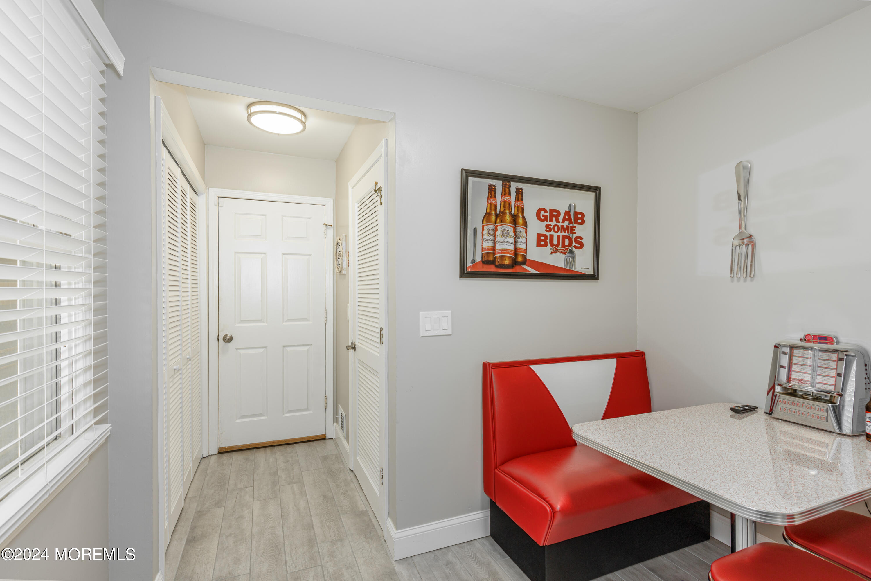 10 Cherrywood Circle Brick, NJ 08724 - Photo 9 of 27 a living room with furniture and a wooden floor
