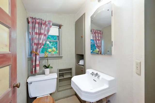 $689,000 | 2045 Forrest Street, Sacramento, CA 95815