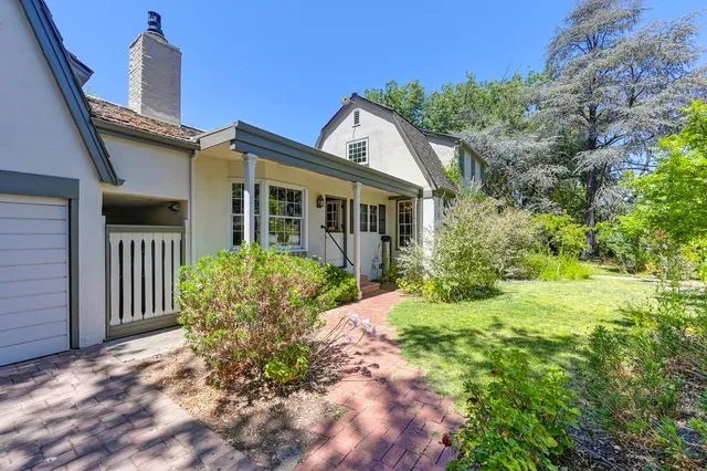 $689,000 | 2045 Forrest Street, Sacramento, CA 95815