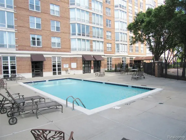 $219,000 | 250 East Harbortown Drive, Unit 307, Detroit, MI 48207